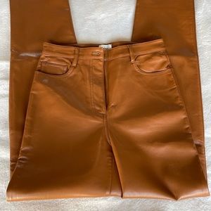 Wilfred Melina Straight